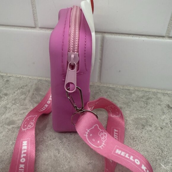 Hello Kitty small pink crossbody phone purse. New. - Picture 5 of 7